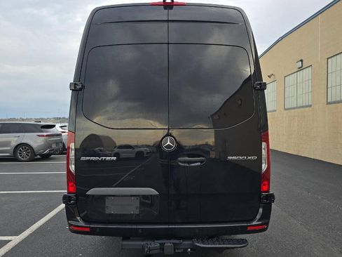 Used 2024 Mercedes-Benz Sprinter 3500 w/ Parking Package image 5