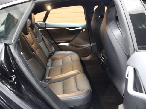 Used 2018 Tesla Model S 75D image 36