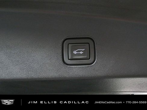 Used 2024 Cadillac Lyriq Luxury AWD/4WD image 28