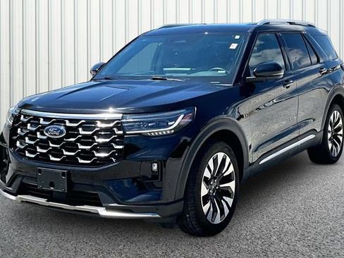 Used 2025 Ford Explorer Platinum w/ LUX Leather Package AWD/4WD image 2