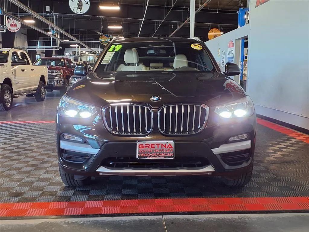 Used 2019 BMW X3 xDrive30i AWD/4WD image 2