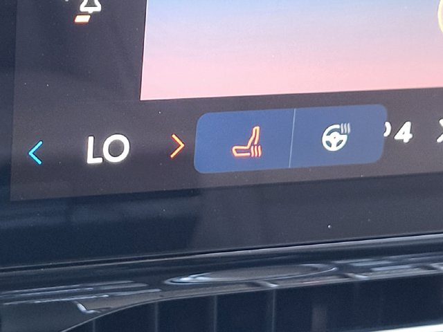 New 2026 Lincoln Nautilus Premier AWD/4WD image 20