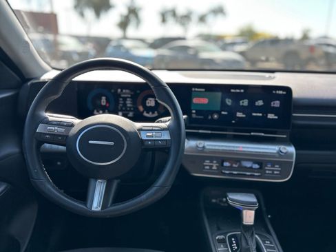 Used 2025 Hyundai Kona SEL image 16