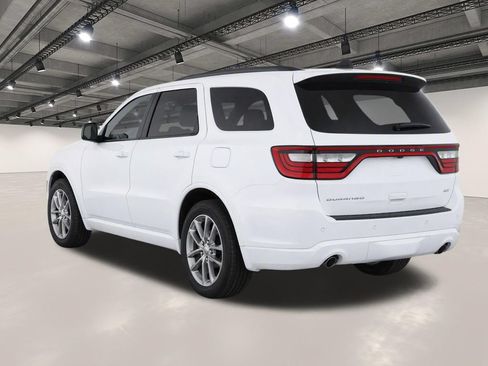 Used 2024 Dodge Durango GT RWD image 3