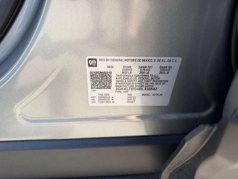 Used 2024 GMC Terrain SLE w/ Driver Convenience Package AWD/4WD image 36