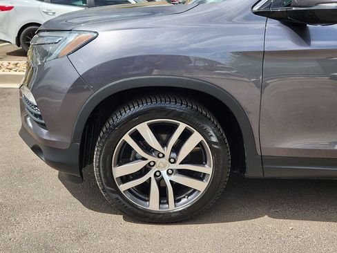Used 2017 Honda Pilot Touring image 9