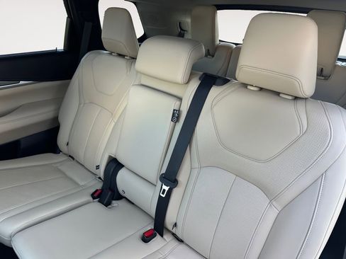 Used 2023 INFINITI QX60 Luxe w/ Cargo Package AWD/4WD image 13