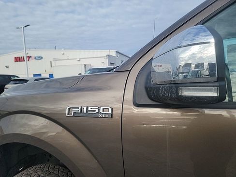 Used 2017 Ford F150 XLT w/ Equipment Group 302A Luxury image 22