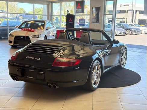 Used 2005 Porsche 911 Carrera S image 5