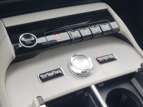 New 2026 Lincoln Navigator L Reserve w/ Jet Appearance Package image 25