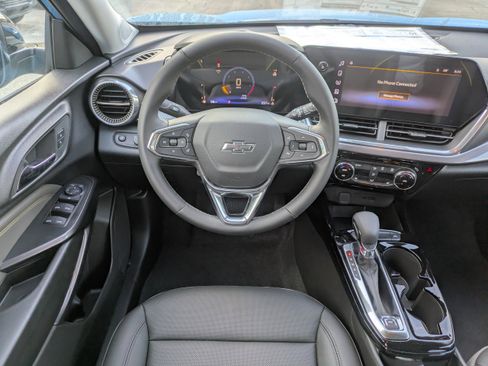 New 2025 Chevrolet Trax ACTIV w/ Driver Confidence Package image 16