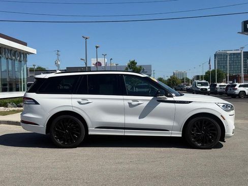 Certified 2022 Lincoln Aviator Reserve w/ Equipment Group 201A AWD/4WD image 2