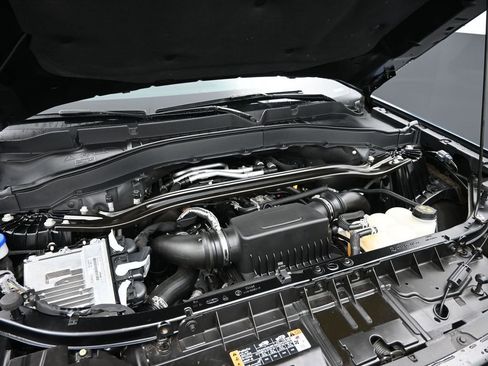 Used 2020 Ford Explorer ST w/ ST Street Pack image 10