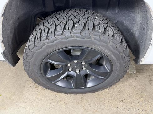 Used 2024 RAM 1500 Big Horn AWD/4WD image 24