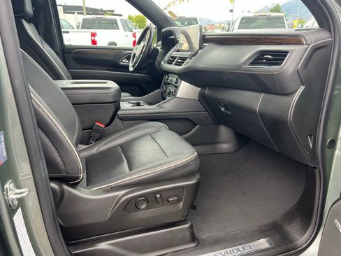 Certified 2023 Chevrolet Suburban Premier image 15