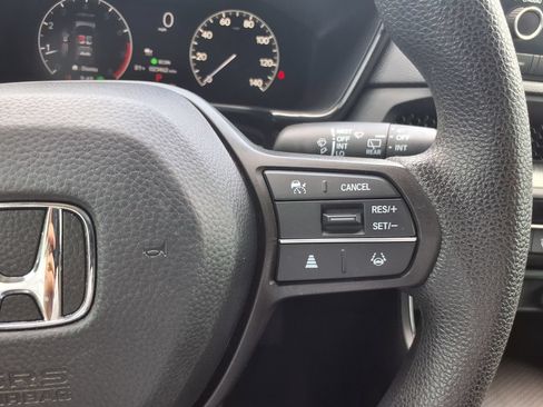 Used 2023 Honda CR-V LX image 22