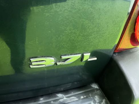 Used 2006 Jeep Liberty Sport AWD/4WD image 13