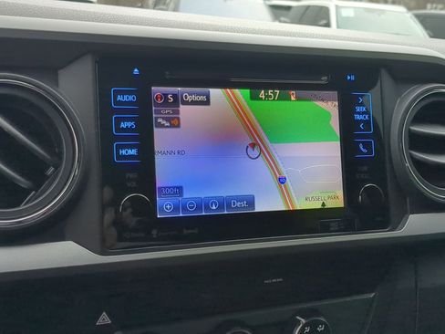 Used 2019 Toyota Tacoma TRD Off-Road image 17