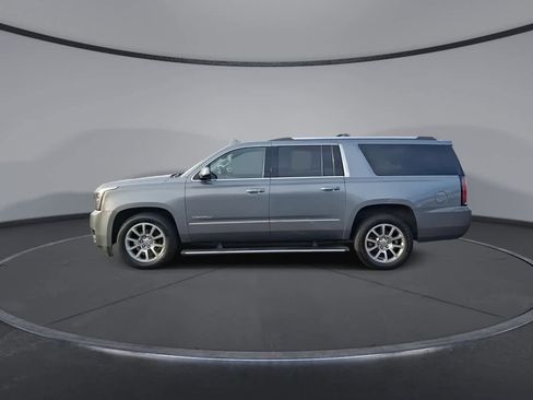 Used 2020 GMC Yukon XL Denali w/ Open Road Package image 5