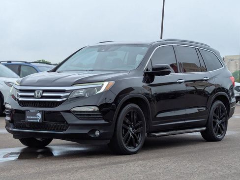 Used 2016 Honda Pilot Touring image 7