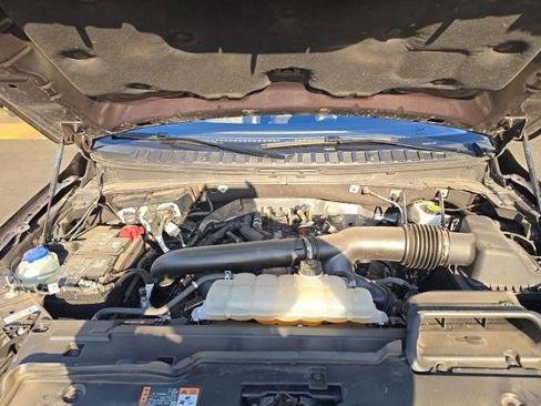 Used 2025 Lincoln Navigator L Reserve AWD/4WD image 5