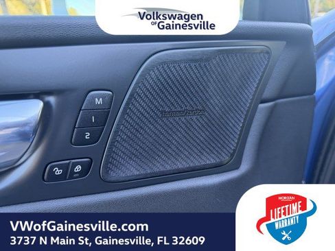 Used 2019 Volvo XC60 T6 R-Design w/ Protection Package Premier image 17