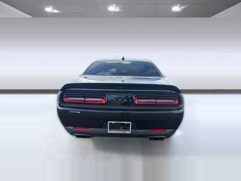 Used 2022 Dodge Challenger SRT Hellcat RWD image 10