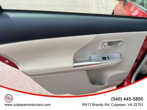 Used 2013 Toyota Prius V Three FWD image 10