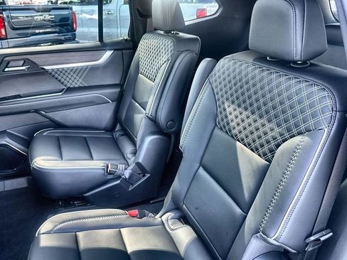 New 2026 GMC Acadia Denali w/ Super Cruise Package image 26