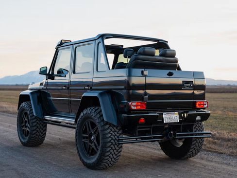 Used 2017 Mercedes-Benz G 550 Squared image 2