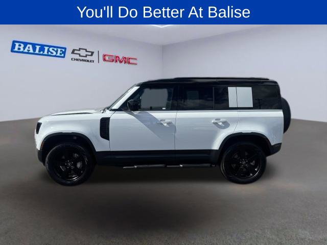 Used 2025 Land Rover Defender 110 S AWD/4WD image 3