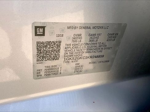Used 2019 GMC Yukon XL SLT w/ Open Road Package AWD/4WD image 37