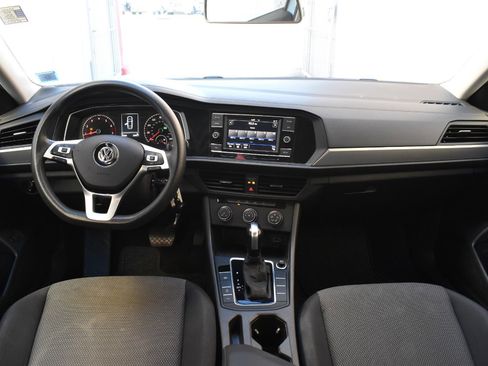 Used 2019 Volkswagen Jetta S w/ Driver Assistance Package image 22