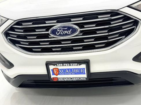 Used 2019 Ford Edge SE w/ SE Fleet Driver's Package AWD/4WD image 17