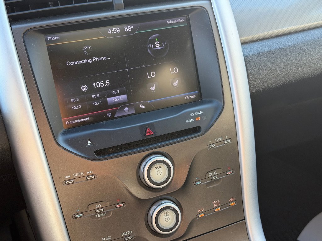 Used 2013 Ford Edge SEL AWD/4WD image 12