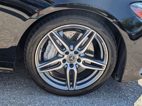 Used 2018 Mercedes-Benz E 400 Coupe image 9