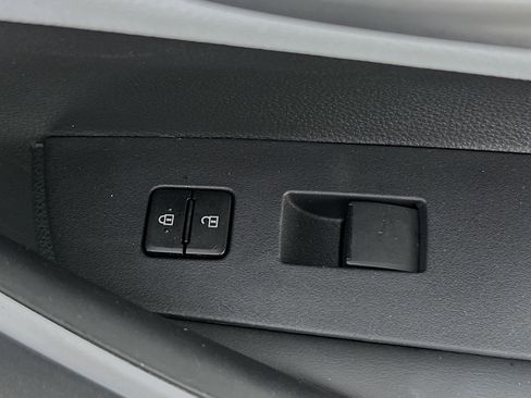 Used 2024 Toyota Corolla SE FWD image 29