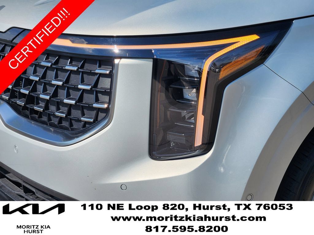 Certified 2025 Kia Carnival SX FWD image 15