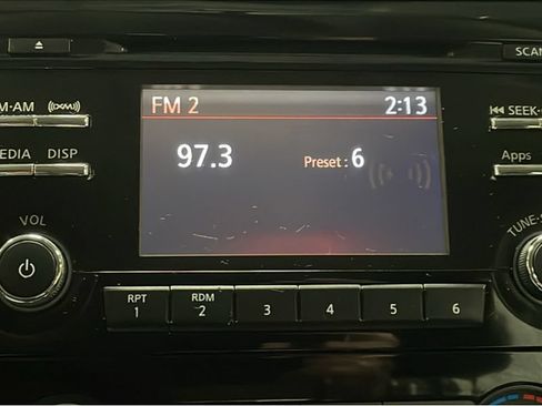 Used 2015 Nissan Rogue AWD image 11