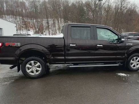 Used 2019 Ford F150 XLT w/ Equipment Group 302A Luxury image 9