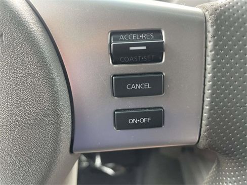 Used 2021 Nissan Frontier SV image 16