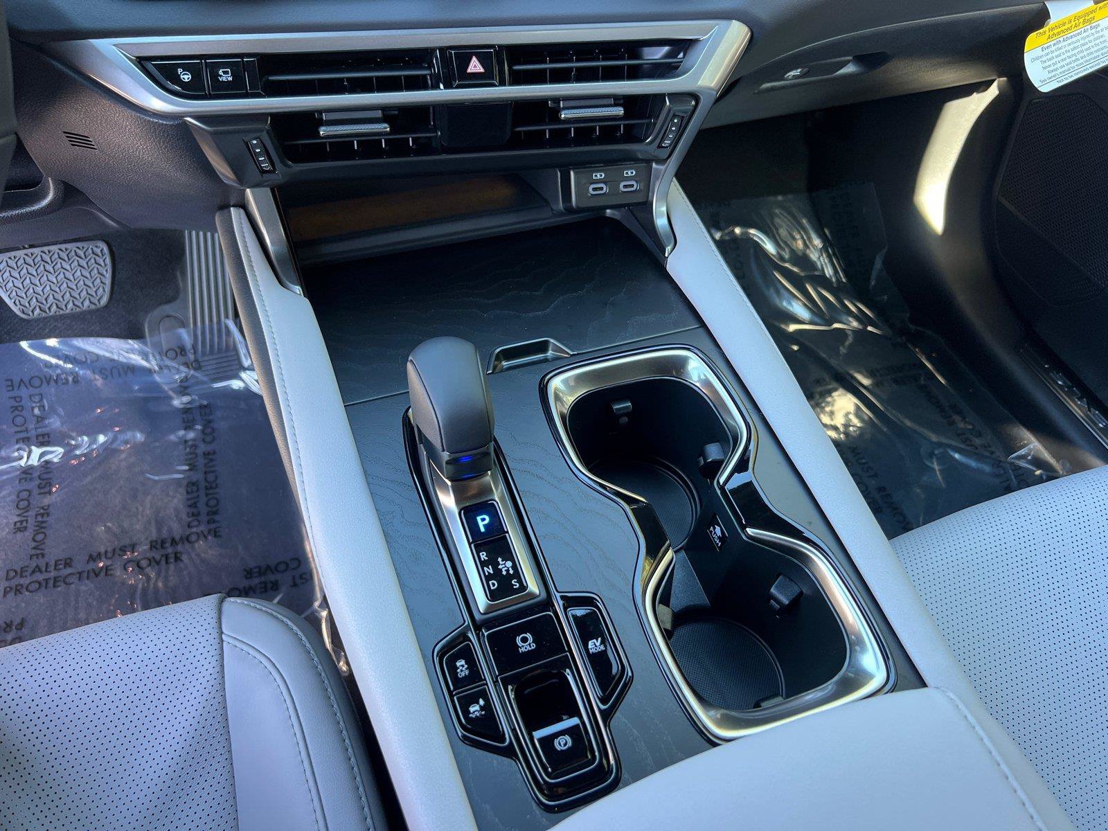 New 2026 Lexus RX 350h AWD/4WD image 24