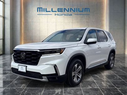Used 2025 Honda Pilot EX-L