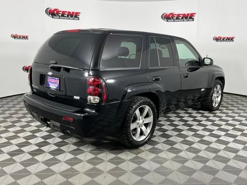 Used 2008 Chevrolet TrailBlazer SS w/ Sun And 6-Disc Cd Package AWD/4WD image 3