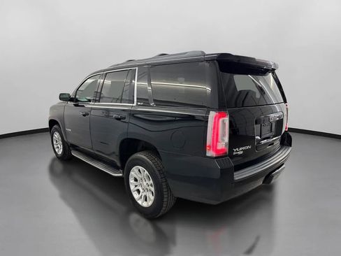 Used 2017 GMC Yukon SLT image 7