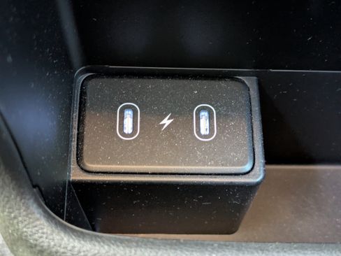 Certified 2025 Hyundai Kona SE image 14