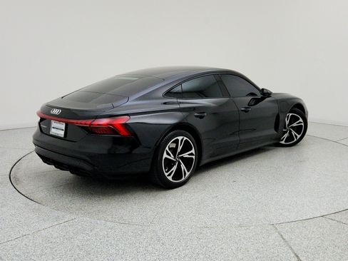 Used 2023 Audi e-tron GT Prestige AWD/4WD image 7