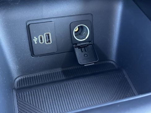 New 2026 Ford Explorer Active image 7