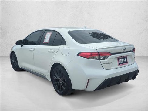 Certified 2024 Toyota Corolla SE FWD image 7