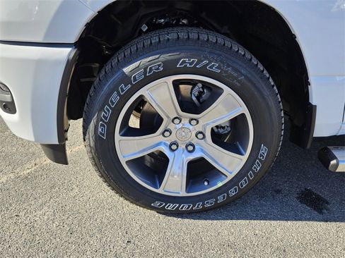 New 2026 RAM 1500 Express image 9